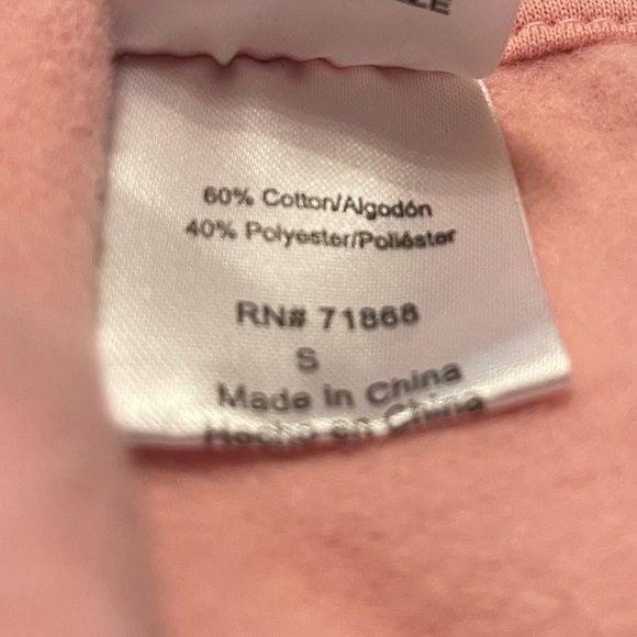 Coca Cola crop drawstring hoodie. In a peach/ pink color way. Teen/women small - Picture 5 of 10